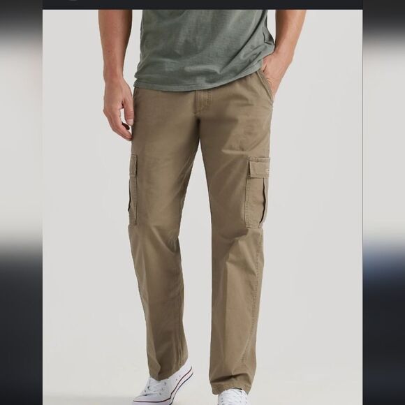 LIKE NEW Wrangler Workwear Rip Stop Cargo Pants - Picture 1 of 8